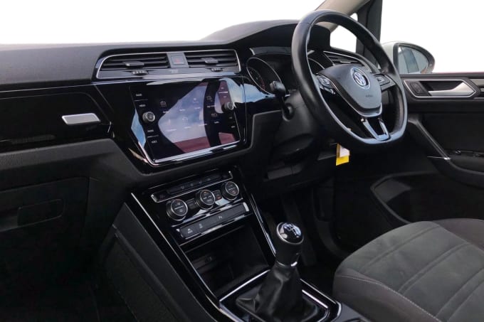 2019 Volkswagen Touran