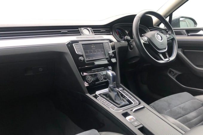 2017 Volkswagen Passat