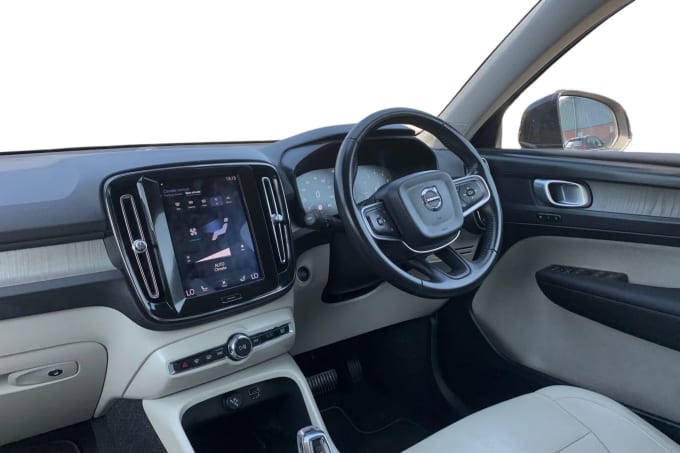 2019 Volvo Xc40