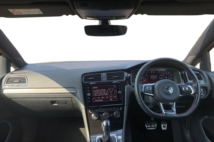 2018 Volkswagen Golf