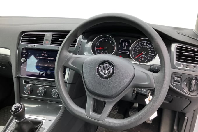 2017 Volkswagen Golf