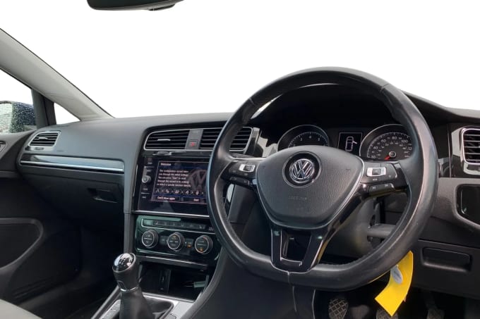 2019 Volkswagen Golf