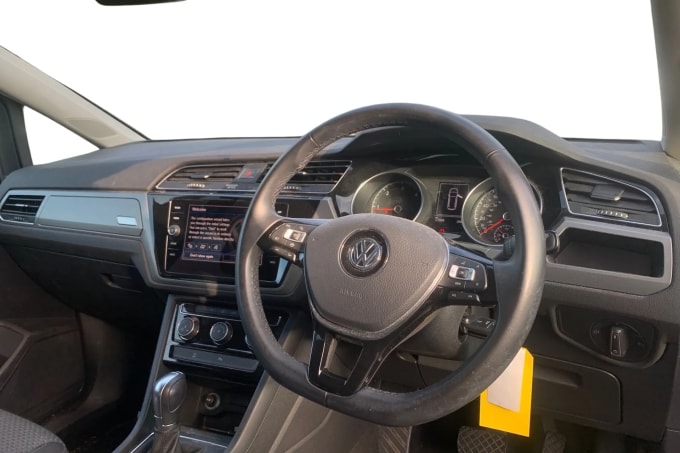 2019 Volkswagen Touran