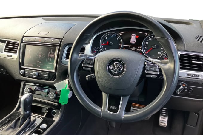 2017 Volkswagen Touareg