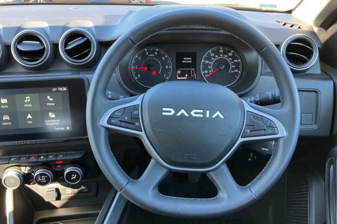 2023 Dacia Duster