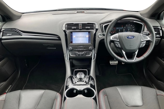 2019 Ford Mondeo