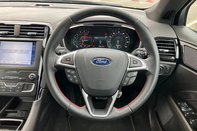 2019 Ford Mondeo