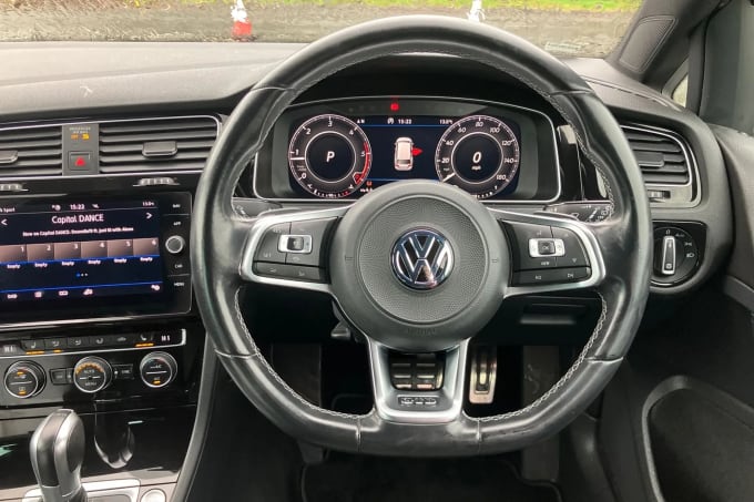 2019 Volkswagen Golf