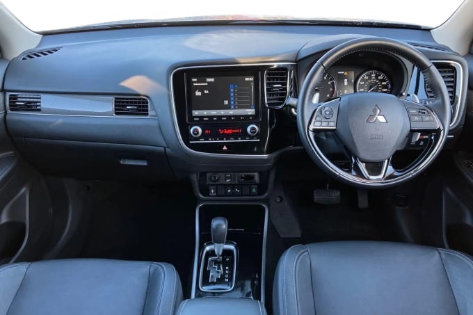 2020 Mitsubishi Outlander