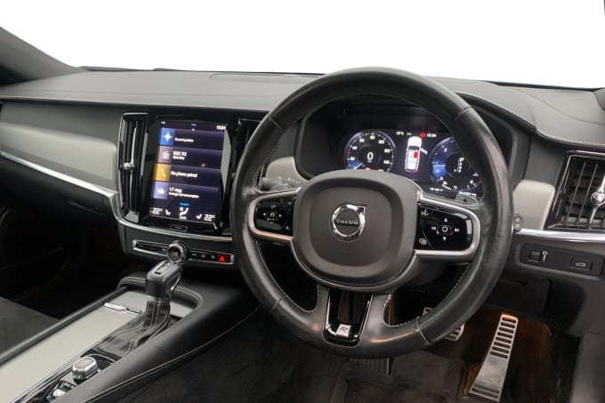 2019 Volvo V90