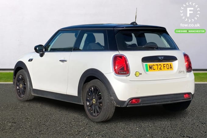 2023 Mini Hatch