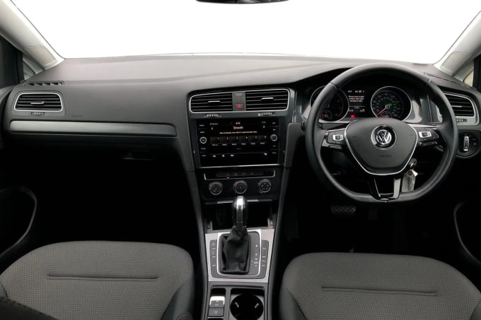 2018 Volkswagen Golf