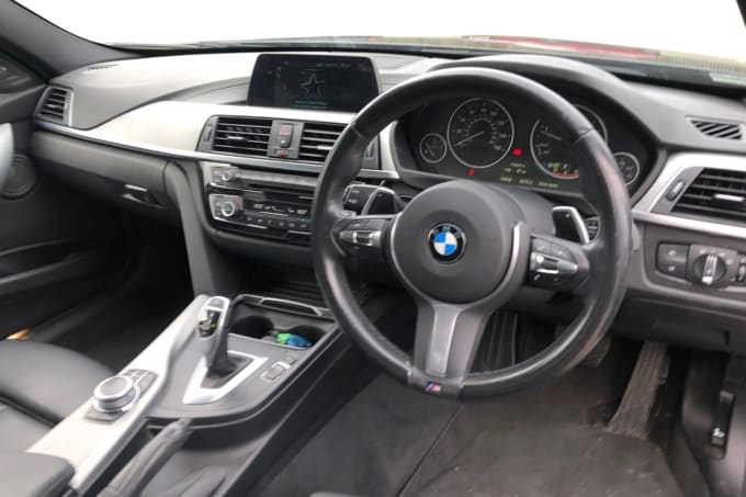 2018 BMW 3 Series