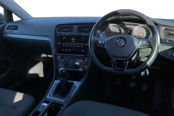 2018 Volkswagen Golf