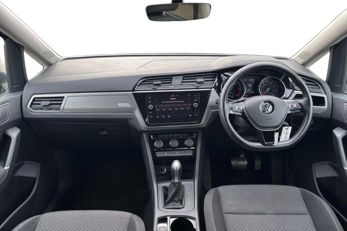 2019 Volkswagen Touran