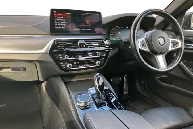 2021 BMW 5 Series