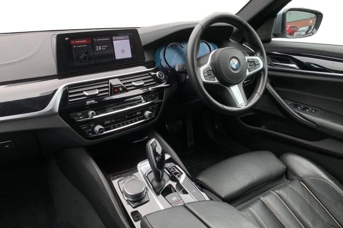 2017 BMW 5 Series