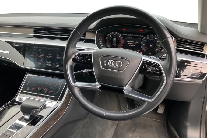 2018 Audi A8