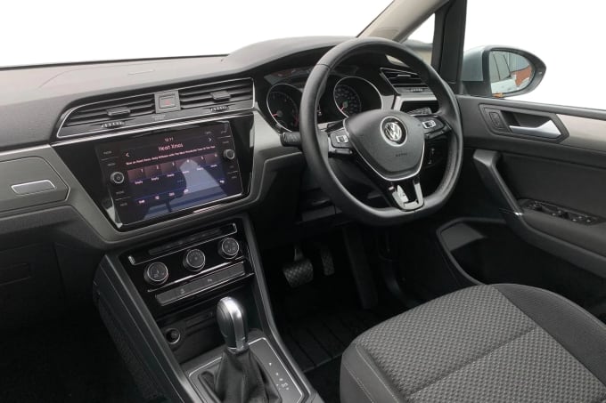 2019 Volkswagen Touran