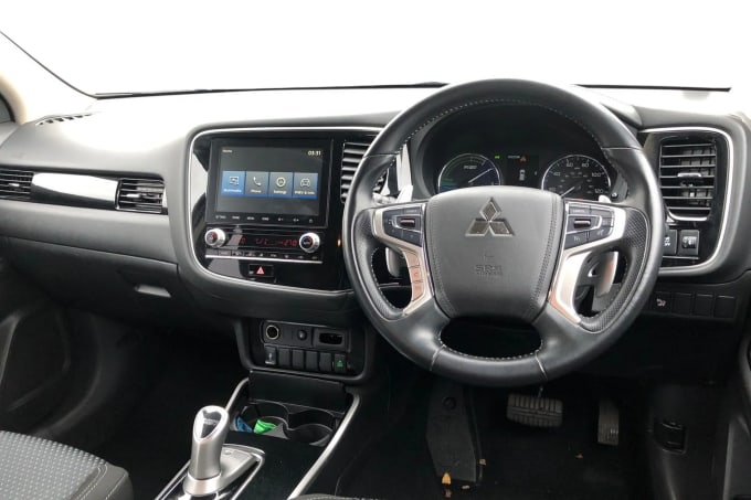 2020 Mitsubishi Outlander