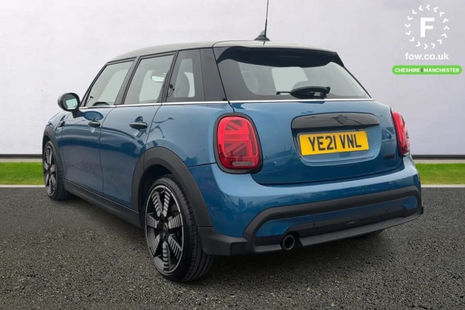 2021 Mini Hatch