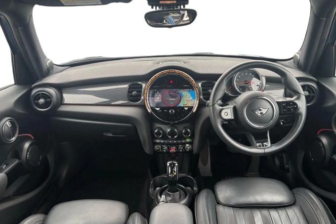 2021 Mini Hatch