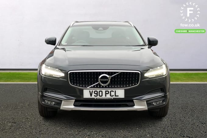 2020 Volvo V90