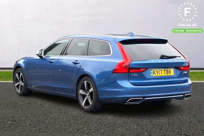 2017 Volvo V90