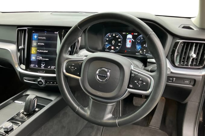 2020 Volvo V60