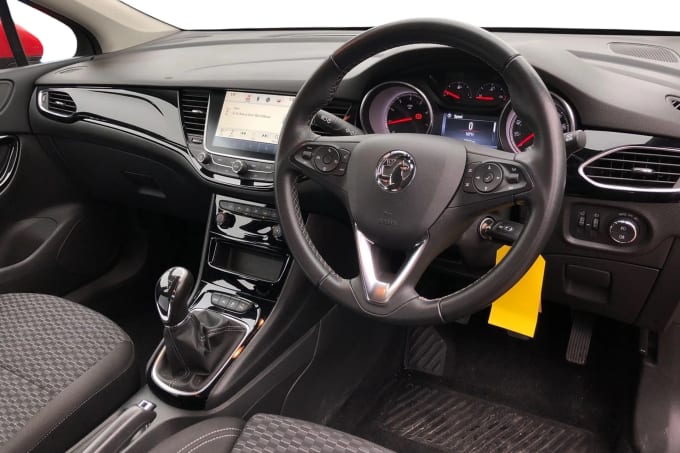 2019 Vauxhall Astra