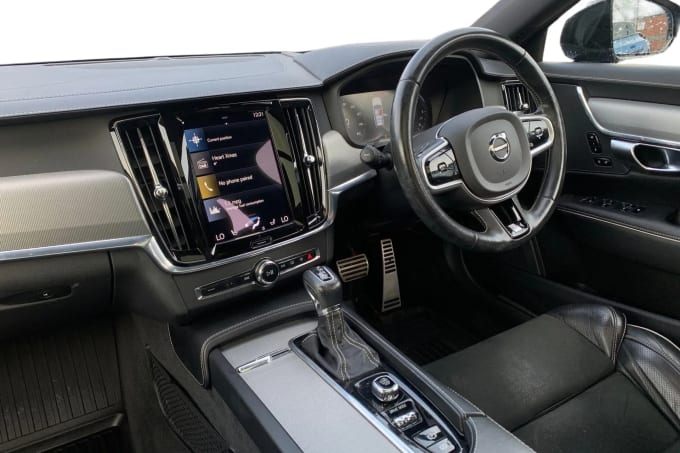 2019 Volvo V90