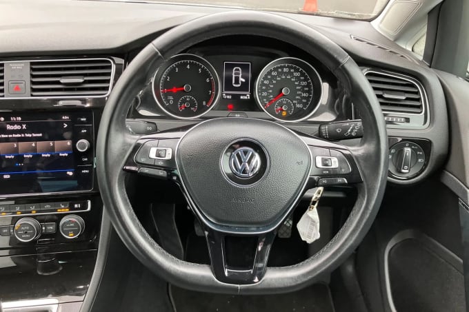 2019 Volkswagen Golf