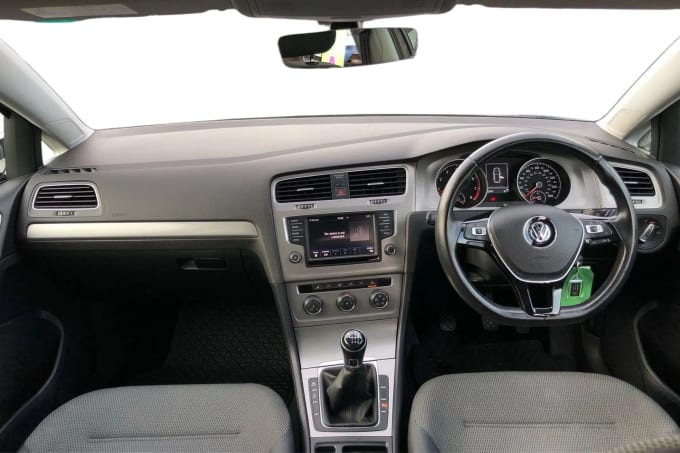 2016 Volkswagen Golf