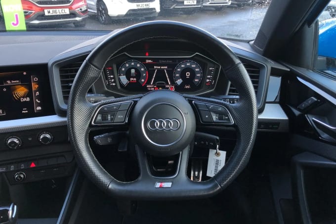 2021 Audi A1