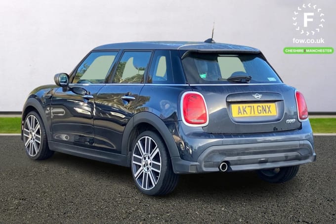 2021 Mini Hatch