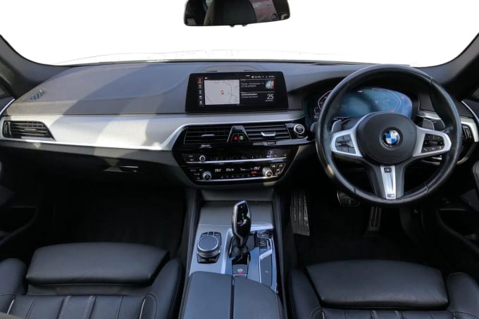 2019 BMW 5 Series