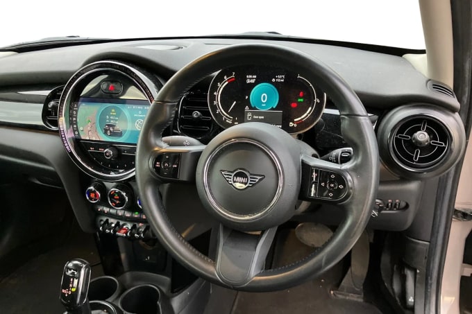 2021 Mini Hatch