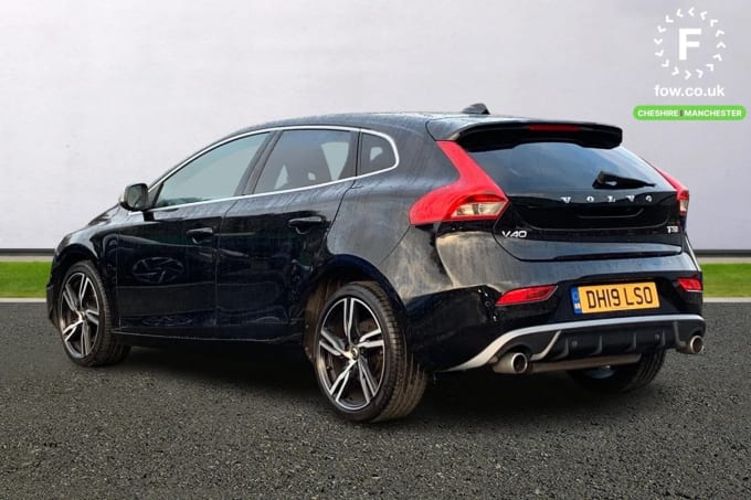 2019 Volvo V40