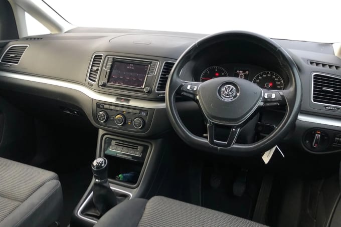 2019 Volkswagen Sharan