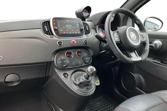 2021 Abarth 595