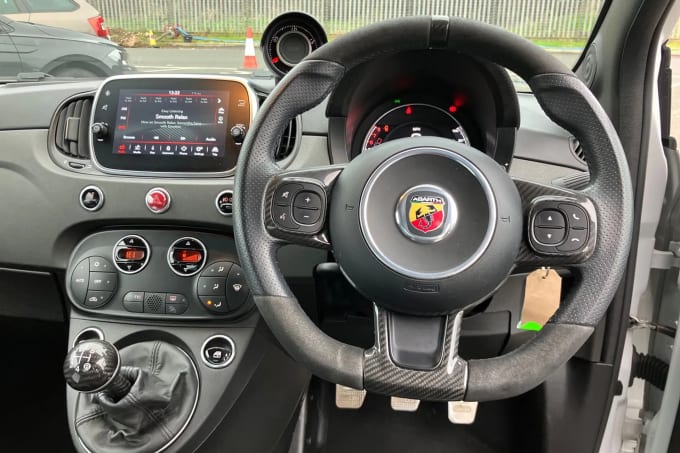 2021 Abarth 595