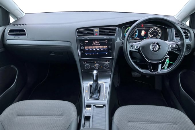 2020 Volkswagen Golf