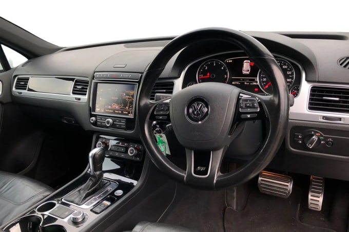 2018 Volkswagen Touareg