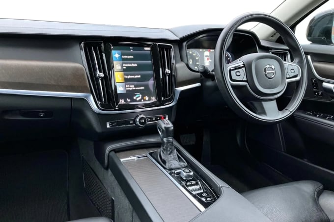 2019 Volvo V90