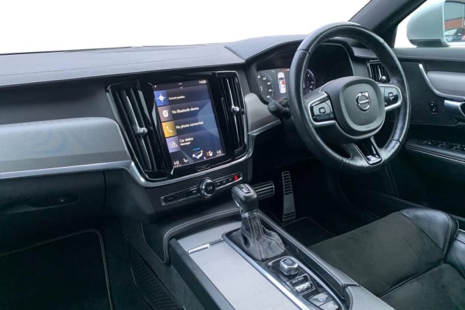 2018 Volvo S90