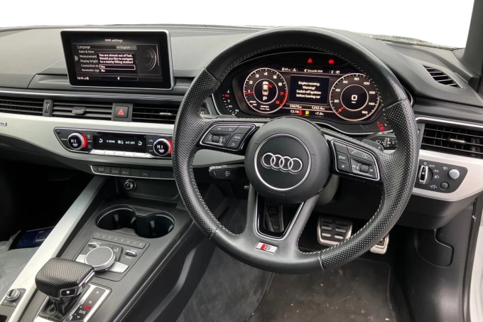 2016 Audi A4