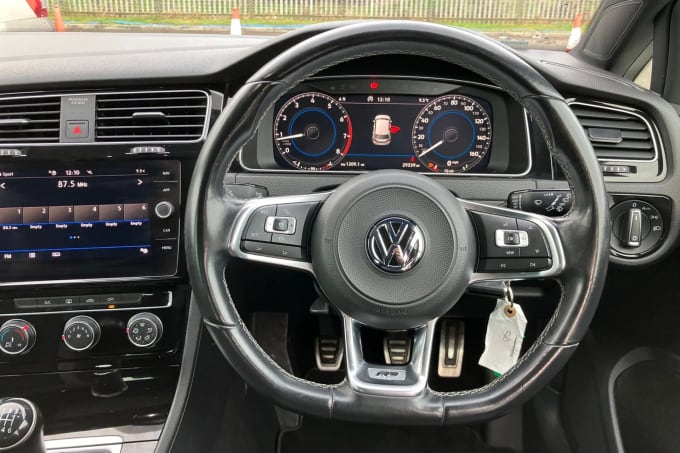 2019 Volkswagen Golf