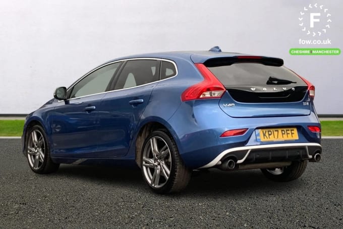 2017 Volvo V40