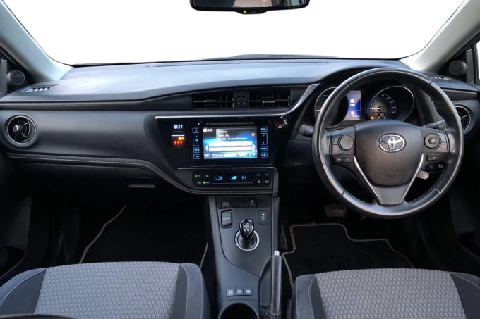 2018 Toyota Auris