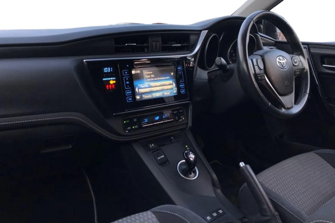 2018 Toyota Auris